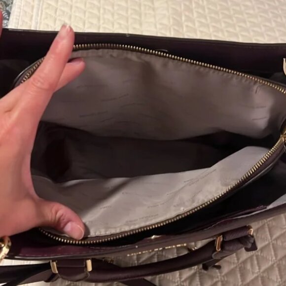 Michael Kors Edith Large Saffiano Leather Handbag (Merlot) - Picture 7 of 8